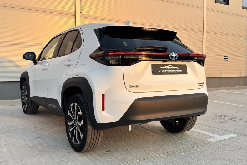 Toyota Yaris Cross din 2022 cu 83.500 km - oferta TOY128223 - foto 3