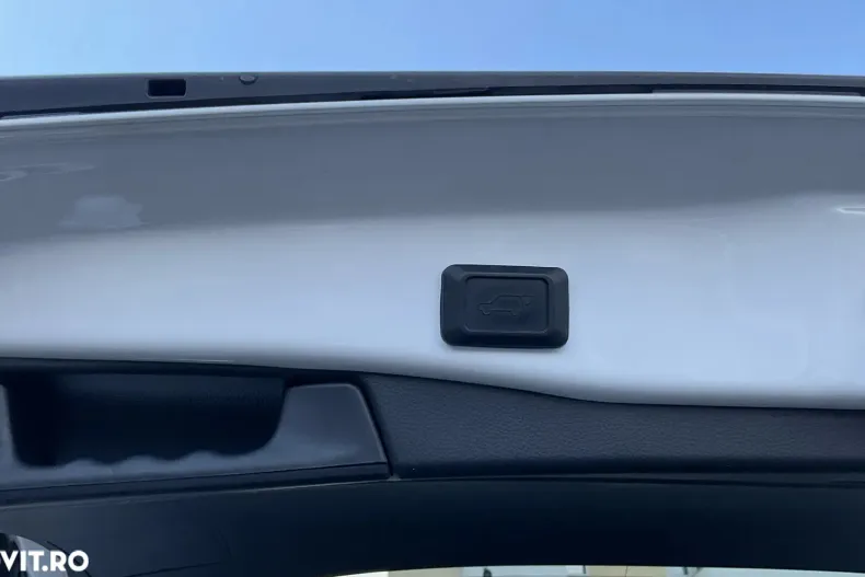 Toyota RAV4 din 2021 cu 128.470 km - oferta TOY128238 - foto 9