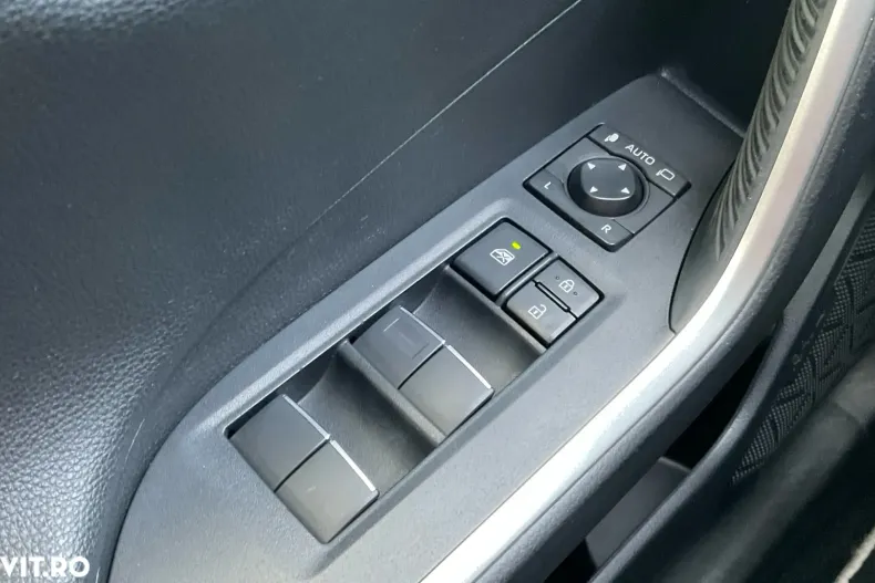 Toyota RAV4 din 2021 cu 128.470 km - oferta TOY128238 - foto 34