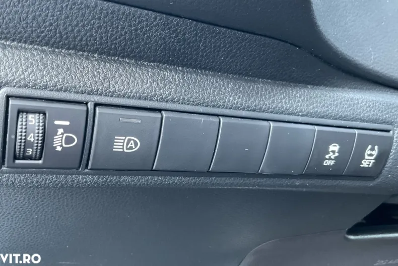 Toyota Corolla din 2020 cu 145.026 km - oferta TOY128239 - foto 25