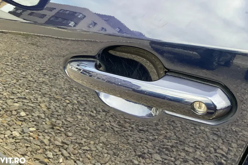 Toyota RAV4 din 2020 cu 79.755 km - oferta TOY128246 - foto 9