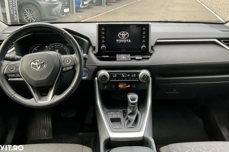 Toyota RAV4 din 2020 cu 117.799 km - oferta TOY128269 - foto 6