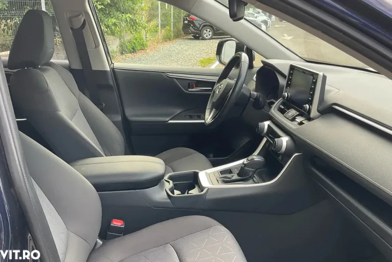 Toyota RAV4 din 2020 cu 117.799 km - oferta TOY128269 - foto 8