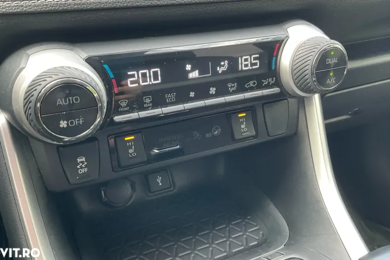 Toyota RAV4 din 2020 cu 117.799 km - oferta TOY128269 - foto 21