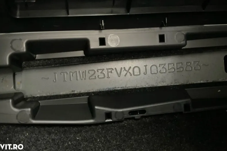 Toyota RAV4 din 2020 cu 117.799 km - oferta TOY128269 - foto 32