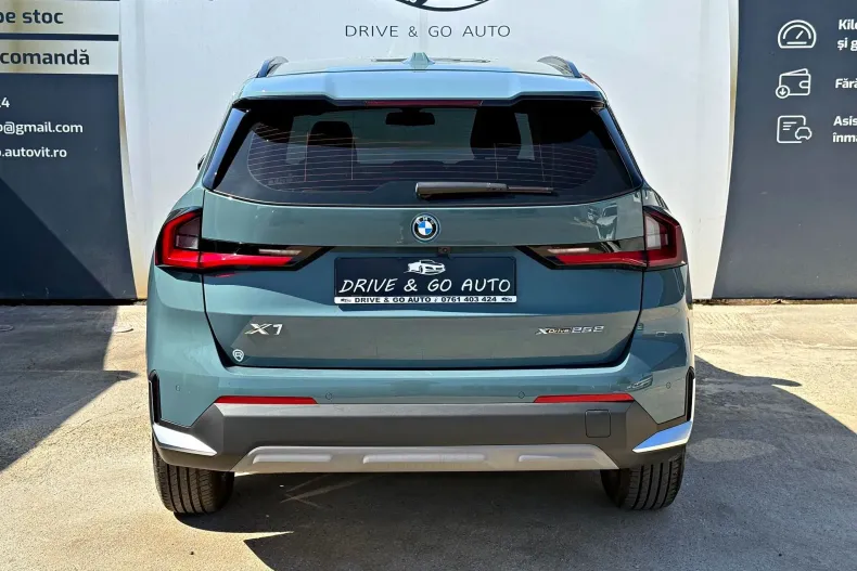 BMW X1 din 2024 cu 2.660 km - oferta BMW128290 - foto 6