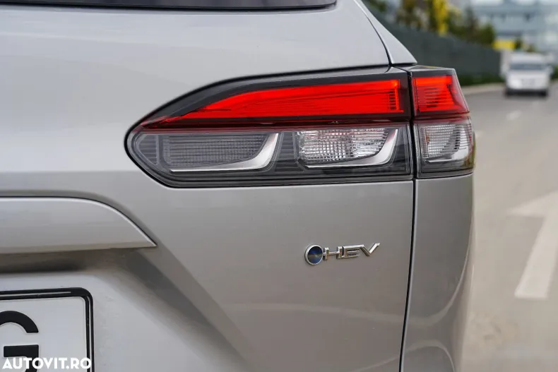 Toyota Corolla Cross din 2025 cu 15.000 km - oferta TOY128309 - foto 10