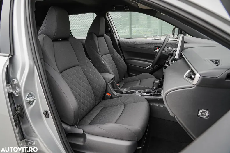 Toyota Corolla Cross din 2025 cu 15.000 km - oferta TOY128309 - foto 23