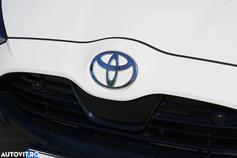 Toyota Yaris din 2024 cu 15.000 km - oferta TOY128313 - foto 4