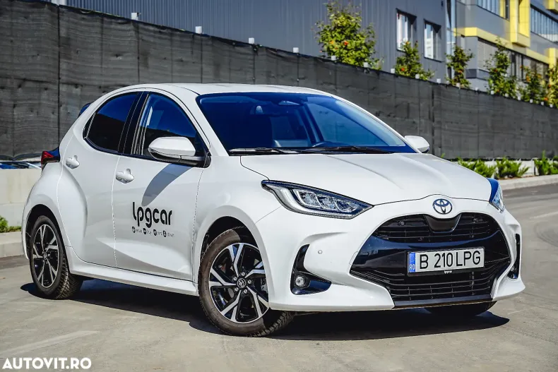 Toyota Yaris din 2024 cu 15.000 km - oferta TOY128313 - foto 8