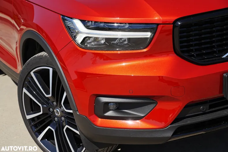 Volvo XC40 din 2019 cu 113.858 km - oferta VOL128314 - foto 4