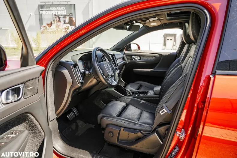 Volvo XC40 din 2019 cu 113.858 km - oferta VOL128314 - foto 20