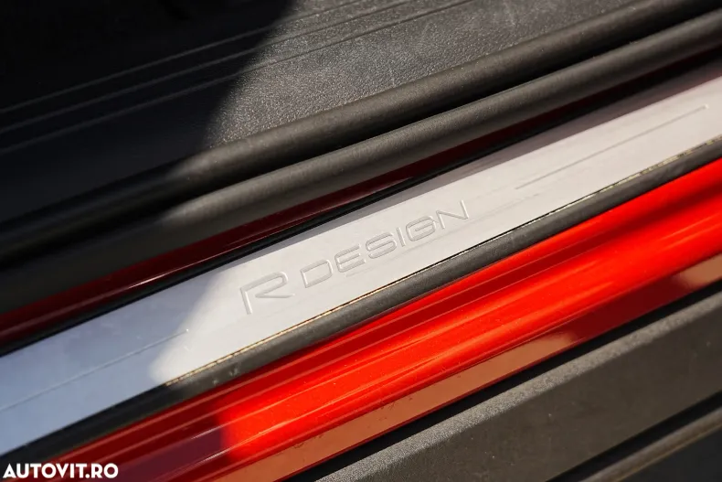 Volvo XC40 din 2019 cu 113.858 km - oferta VOL128314 - foto 29