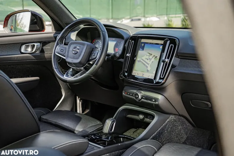Volvo XC40 din 2019 cu 113.858 km - oferta VOL128314 - foto 32