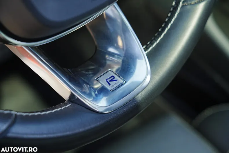 Volvo XC40 din 2019 cu 113.858 km - oferta VOL128314 - foto 36