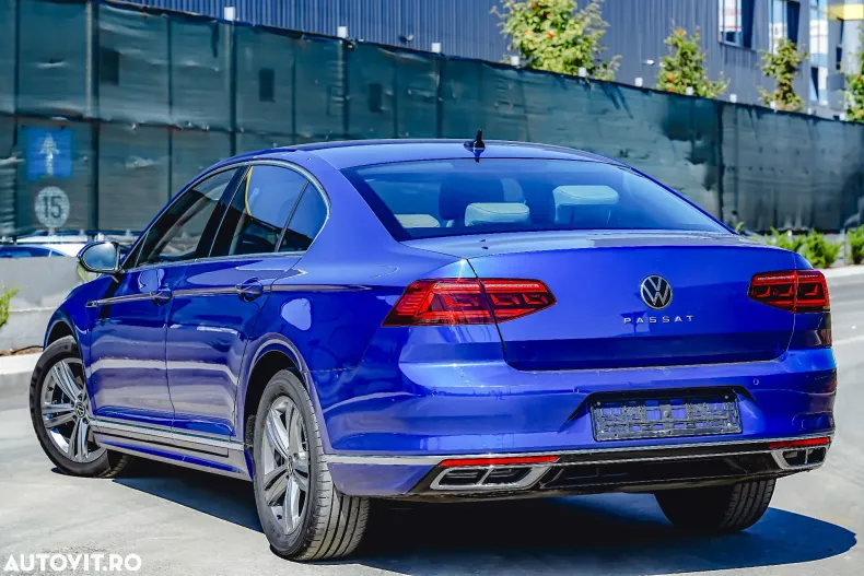 Volkswagen Passat din 2021 cu 111.500 km - oferta VOL128315 - foto 13