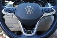Volkswagen Passat din 2021 cu 111.500 km - oferta VOL128315 - foto 38
