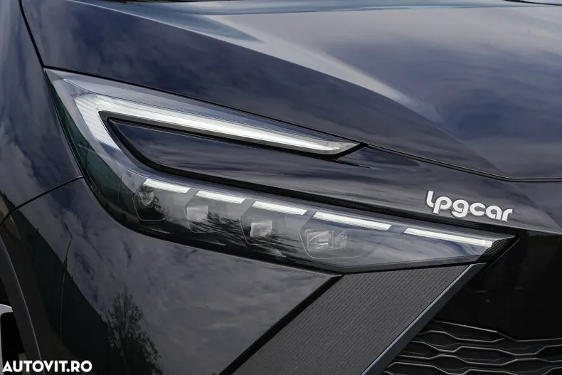 Toyota C-HR din 2024 cu 10.000 km - oferta TOY128317 - foto 11