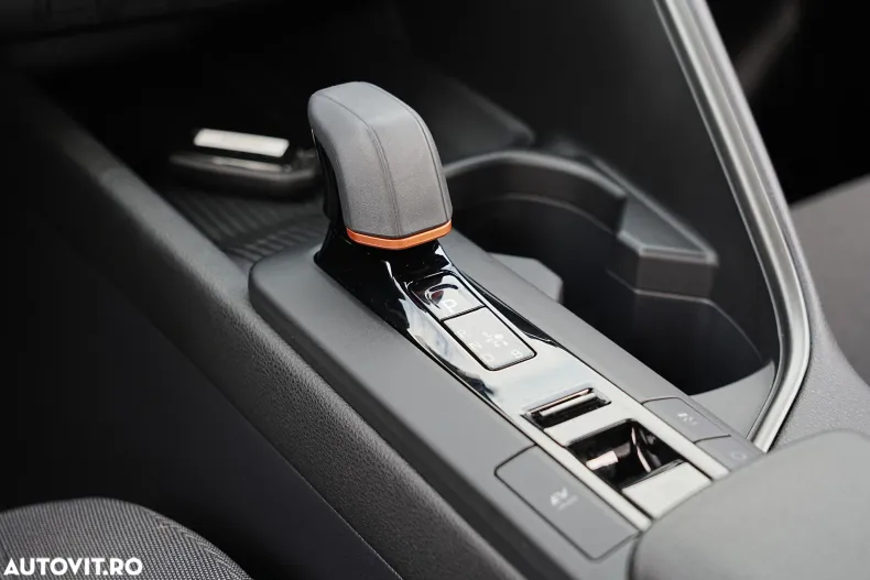 Toyota C-HR din 2024 cu 10.000 km - oferta TOY128317 - foto 14