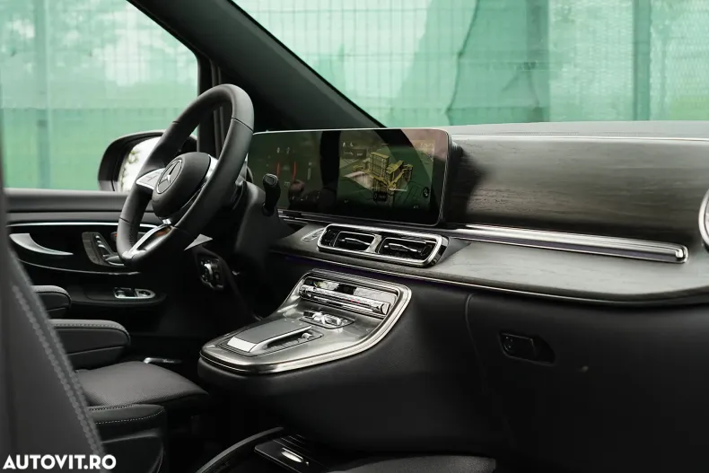 Mercedes-Benz V din 2024 cu 3.000 km - oferta MER128319 - foto 16