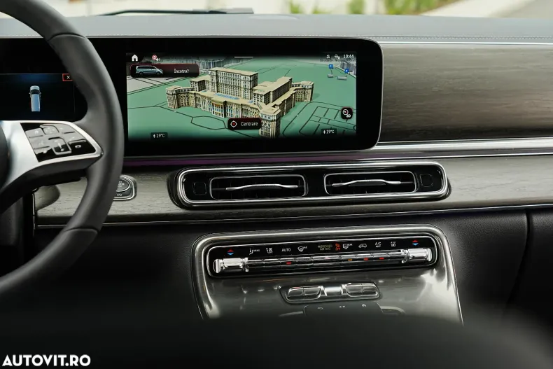 Mercedes-Benz V din 2024 cu 3.000 km - oferta MER128319 - foto 37