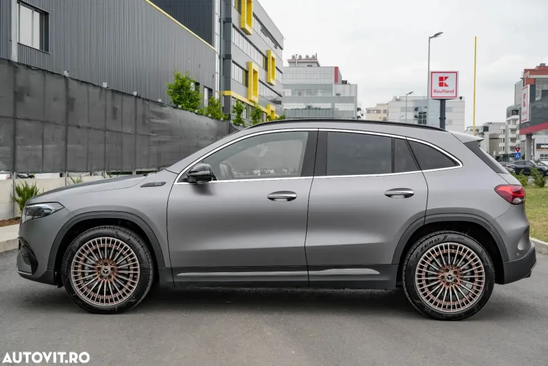 Mercedes-Benz EQA din 2022 cu 5.000 km - oferta MER128321 - foto 8