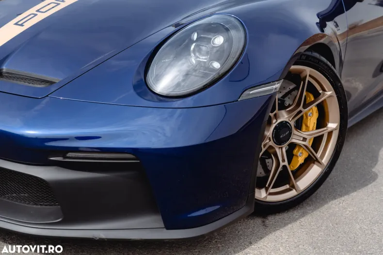Porsche 911 din 2023 cu 2.900 km - oferta POR128326 - foto 5