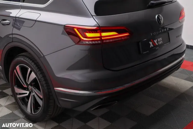 Volkswagen Touareg din 2021 cu 168.040 km - oferta VOL128348 - foto 18