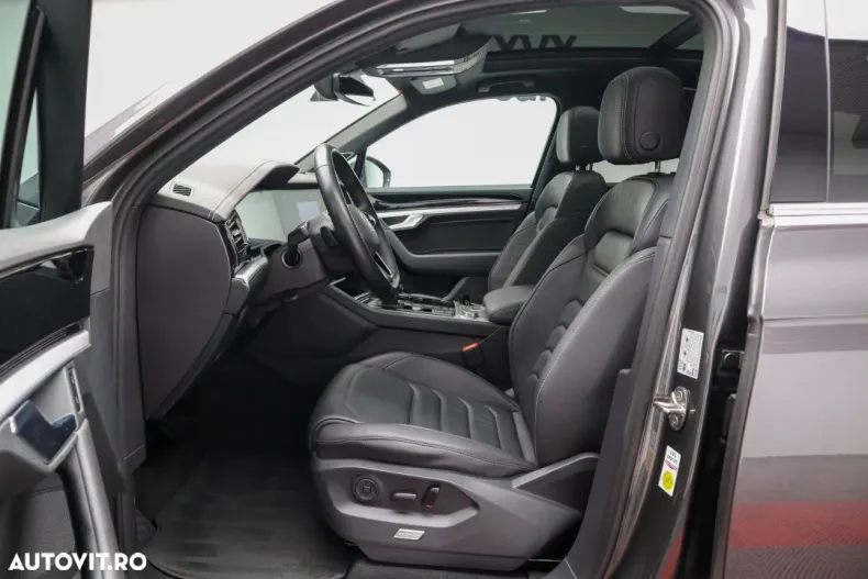 Volkswagen Touareg din 2021 cu 168.040 km - oferta VOL128348 - foto 23