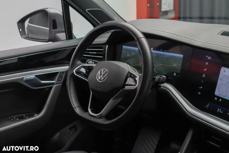 Volkswagen Touareg din 2021 cu 168.040 km - oferta VOL128348 - foto 34