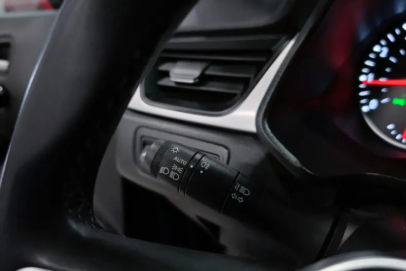 Renault Captur din 2022 cu 75.940 km - oferta REN128361 - foto 23