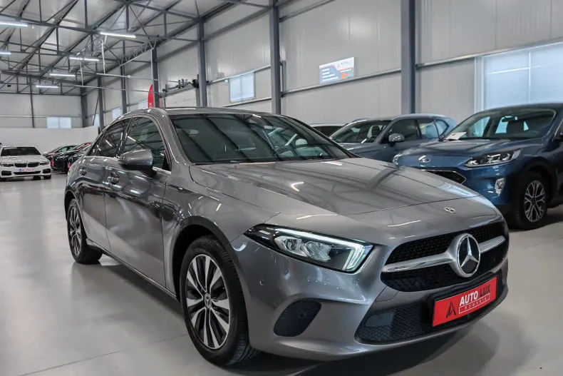 Mercedes-Benz A din 2020 cu 132.412 km - oferta MER128382 - foto 2