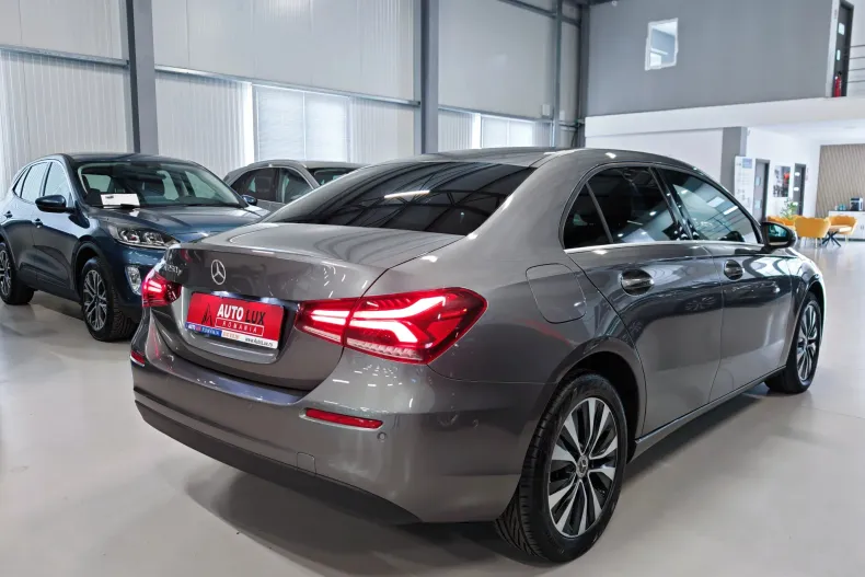 Mercedes-Benz A din 2020 cu 132.412 km - oferta MER128382 - foto 4