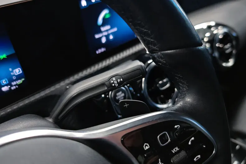 Mercedes-Benz A din 2020 cu 132.412 km - oferta MER128382 - foto 25