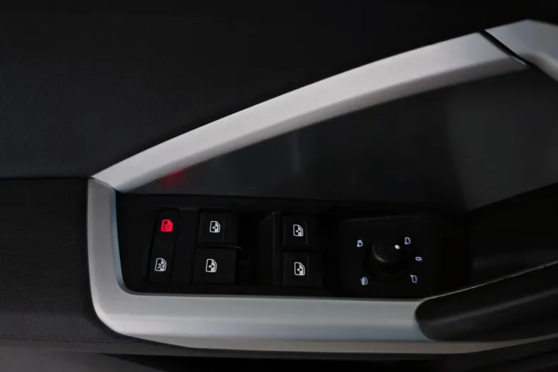 Audi Q3 din 2019 cu 148.704 km - oferta AUD128406 - foto 23