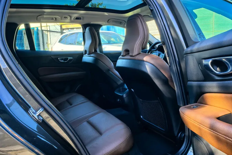 Volvo V60 din 2019 cu 168.000 km - oferta VOL128421 - foto 15