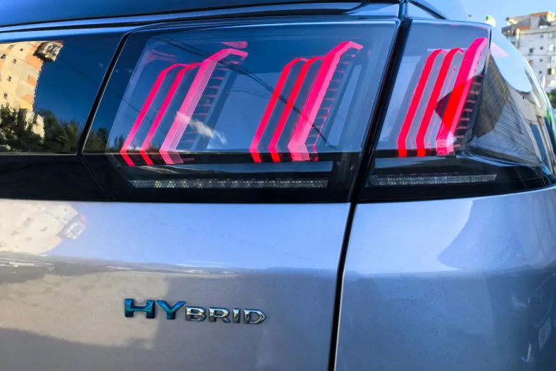 Peugeot 3008 din 2021 cu 127.600 km - oferta PEU128424 - foto 22