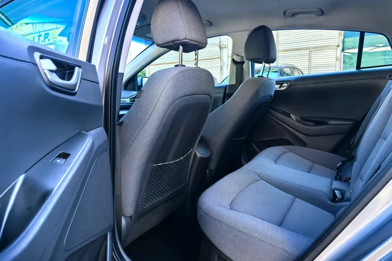 Hyundai IONIQ din 2020 cu 66.300 km - oferta HYU128425 - foto 14