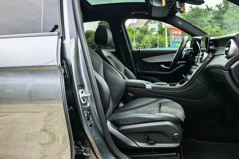 Mercedes-Benz GLC din 2022 cu 145.500 km - oferta MER128426 - foto 7