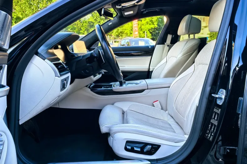 BMW Seria 7 din 2019 cu 109.000 km - oferta BMW128434 - foto 19