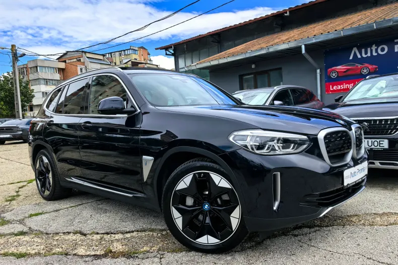 BMW iX3 din 2021 cu 61.300 km - oferta BMW128435 - foto 2