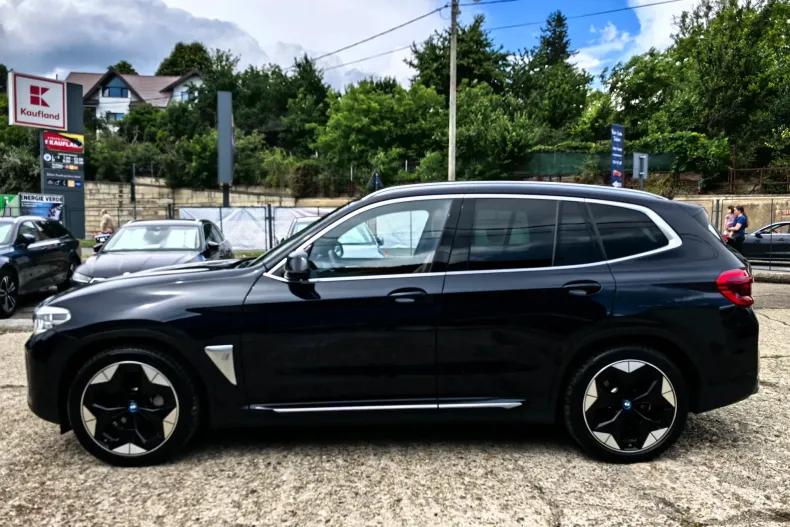 BMW iX3 din 2021 cu 61.300 km - oferta BMW128435 - foto 11