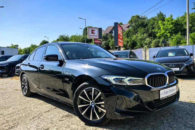 BMW Seria 3 din 2023 cu 46.200 km - oferta BMW128437 - foto 1