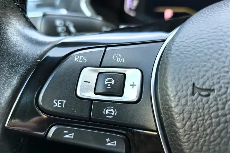 Volkswagen Tiguan din 2019 cu 151.890 km - oferta VOL128439 - foto 24