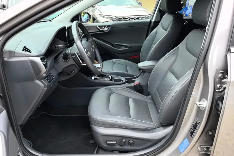 Hyundai IONIQ din 2022 cu 73.460 km - oferta HYU128442 - foto 6