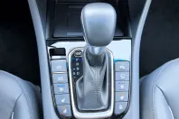 Hyundai IONIQ din 2022 cu 73.460 km - oferta HYU128442 - foto 7