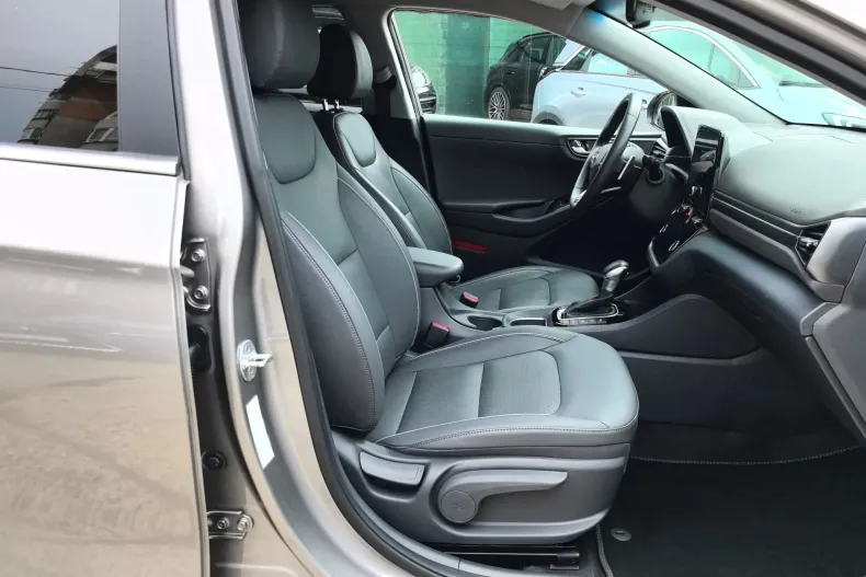 Hyundai IONIQ din 2022 cu 73.460 km - oferta HYU128442 - foto 10