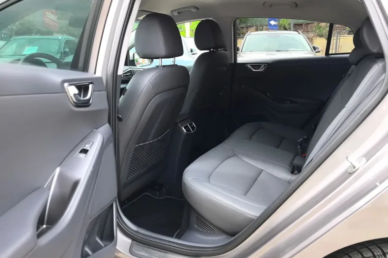 Hyundai IONIQ din 2022 cu 73.460 km - oferta HYU128442 - foto 11