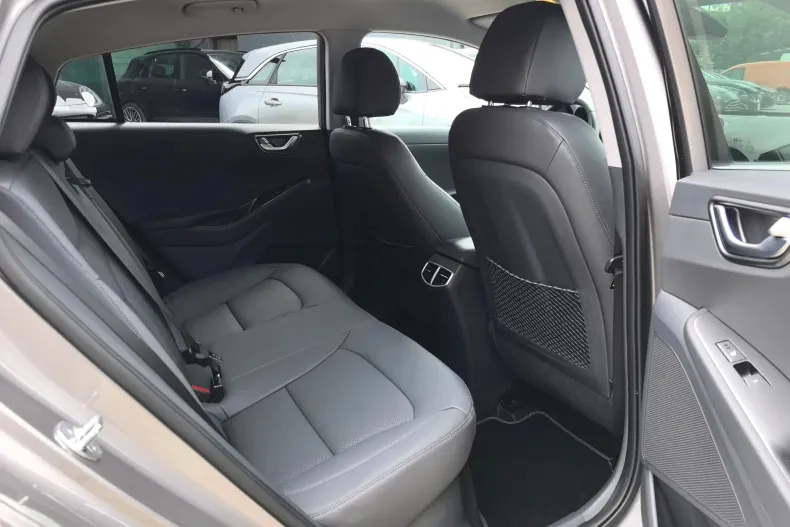 Hyundai IONIQ din 2022 cu 73.460 km - oferta HYU128442 - foto 12