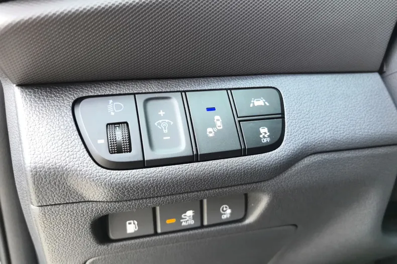 Hyundai IONIQ din 2022 cu 73.460 km - oferta HYU128442 - foto 15